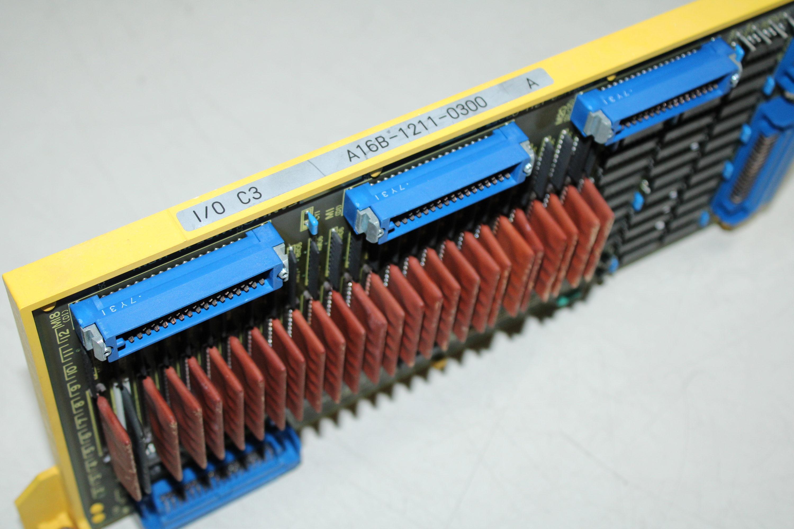 Fanuc, A16B-1211-0300 /04A, placa de E/S PCB, I/O C3 - Dimensões | Fanuc A16B-1211-0300/04A