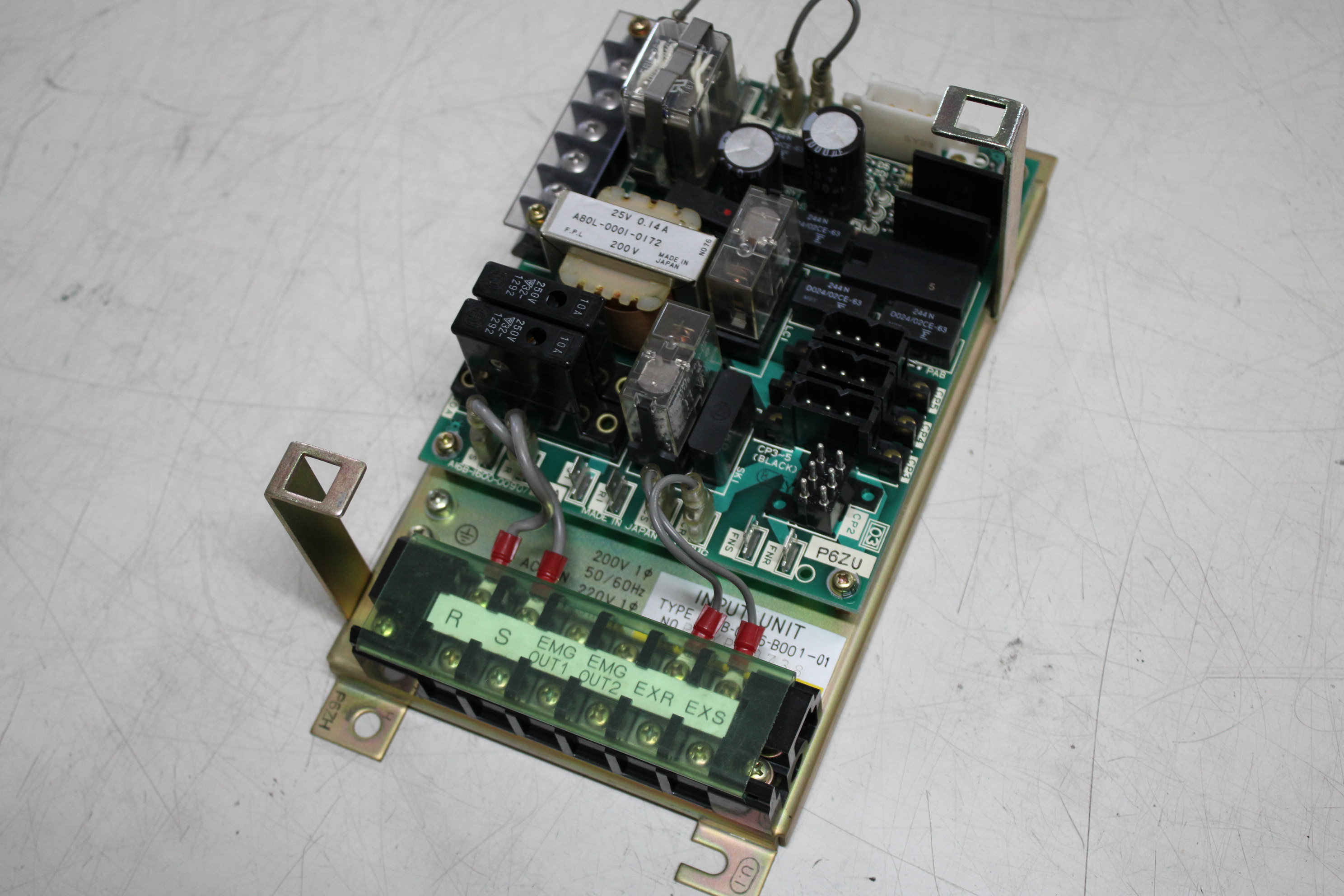 Fanuc Input Unit A14B-0076-B001-01 - Vista Superior | Fanuc A14B-0076-B001-01